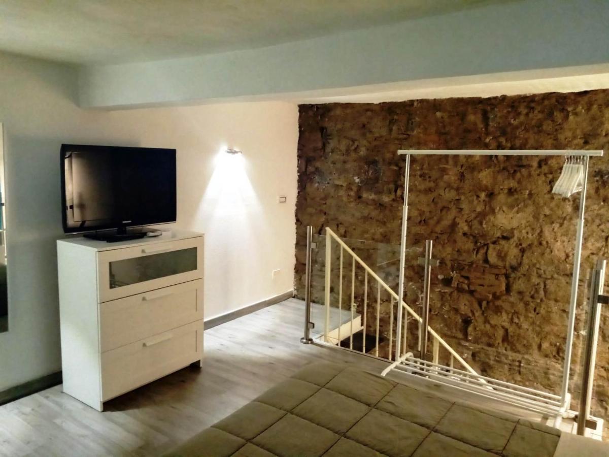 Loft Lava Stone * Catania
